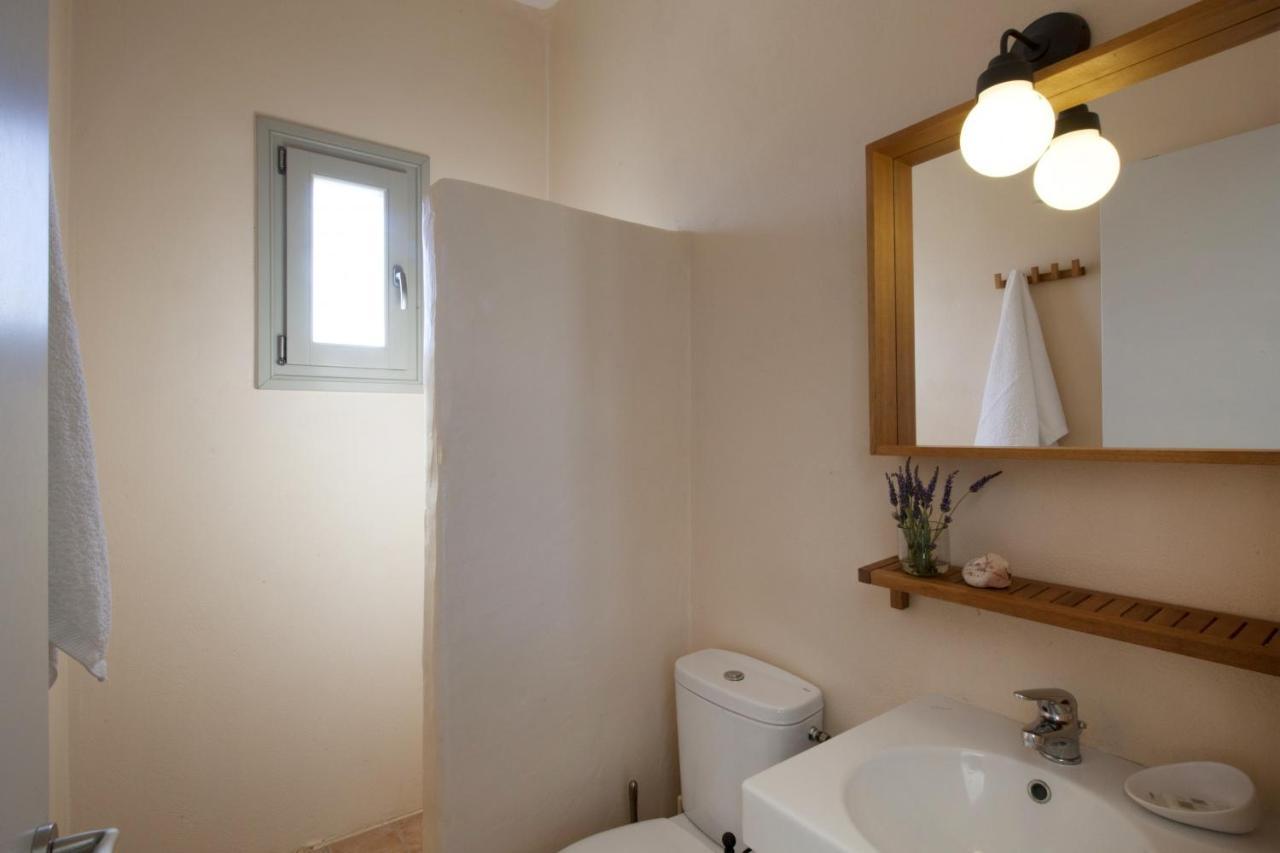 Kallisti Daphne - Gorgeous Villa - An Oasis For 8 People Náusza Kültér fotó
